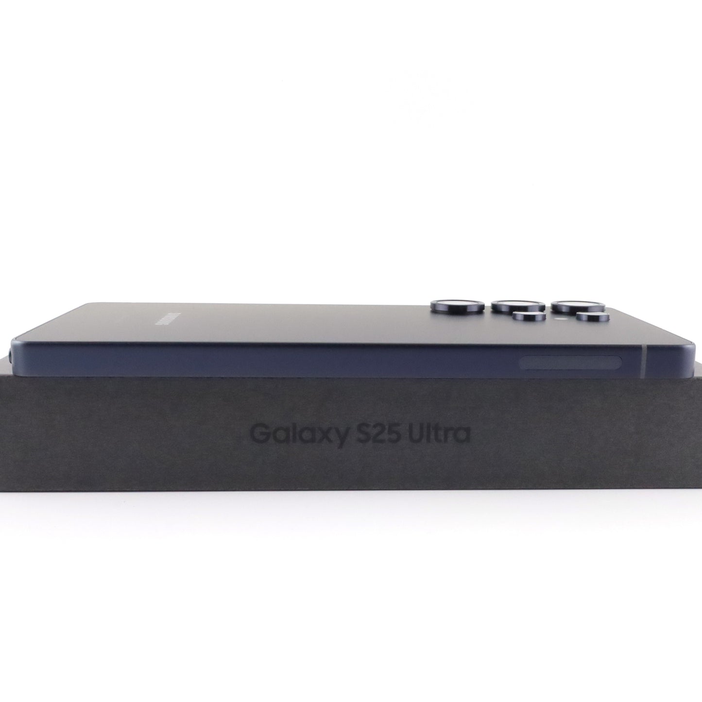 B+ランク Galaxy S25 Ultra 12/256GB TitaniumJetblack SM-S938Q 国内版【90日保証】