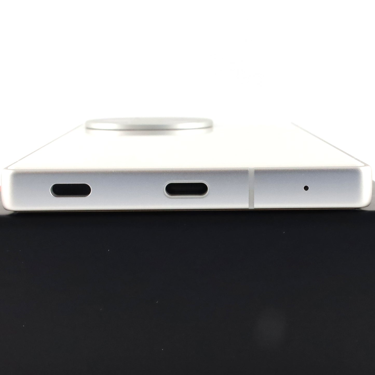 Aランク AQUOS R10 12/256GB カシミヤホワイト SH-M31 国内版【90日保証】