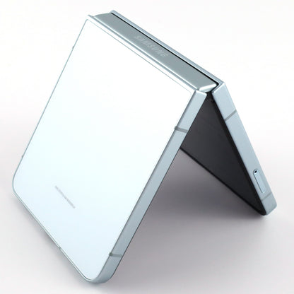 C++ランク Galaxy Z Flip7 12/512GB Mint SM-F766Q 国内版【30日保証】