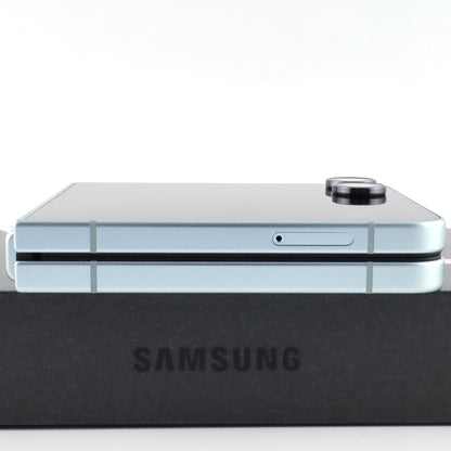 C++ランク Galaxy Z Flip7 12/512GB Mint SM-F766Q 国内版【30日保証】
