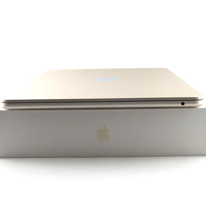 A-ランク MacBook Air 13.6インチ 8/512GB スターライト MLY23J/A A2681 国内版【90日保証】