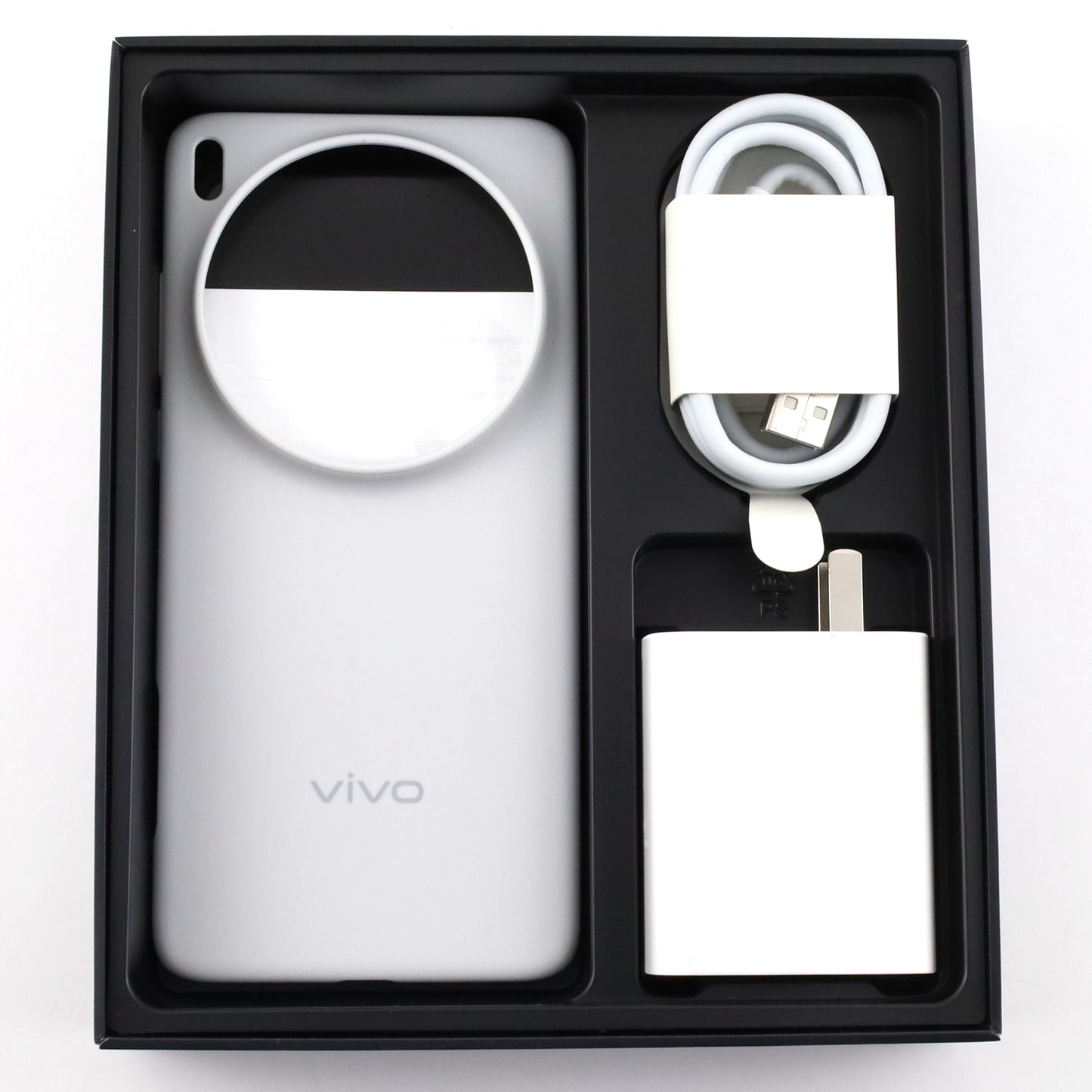 Aランク vivo X200 Ultra 16/512GB Silver V2454A 中国版【90日保証】