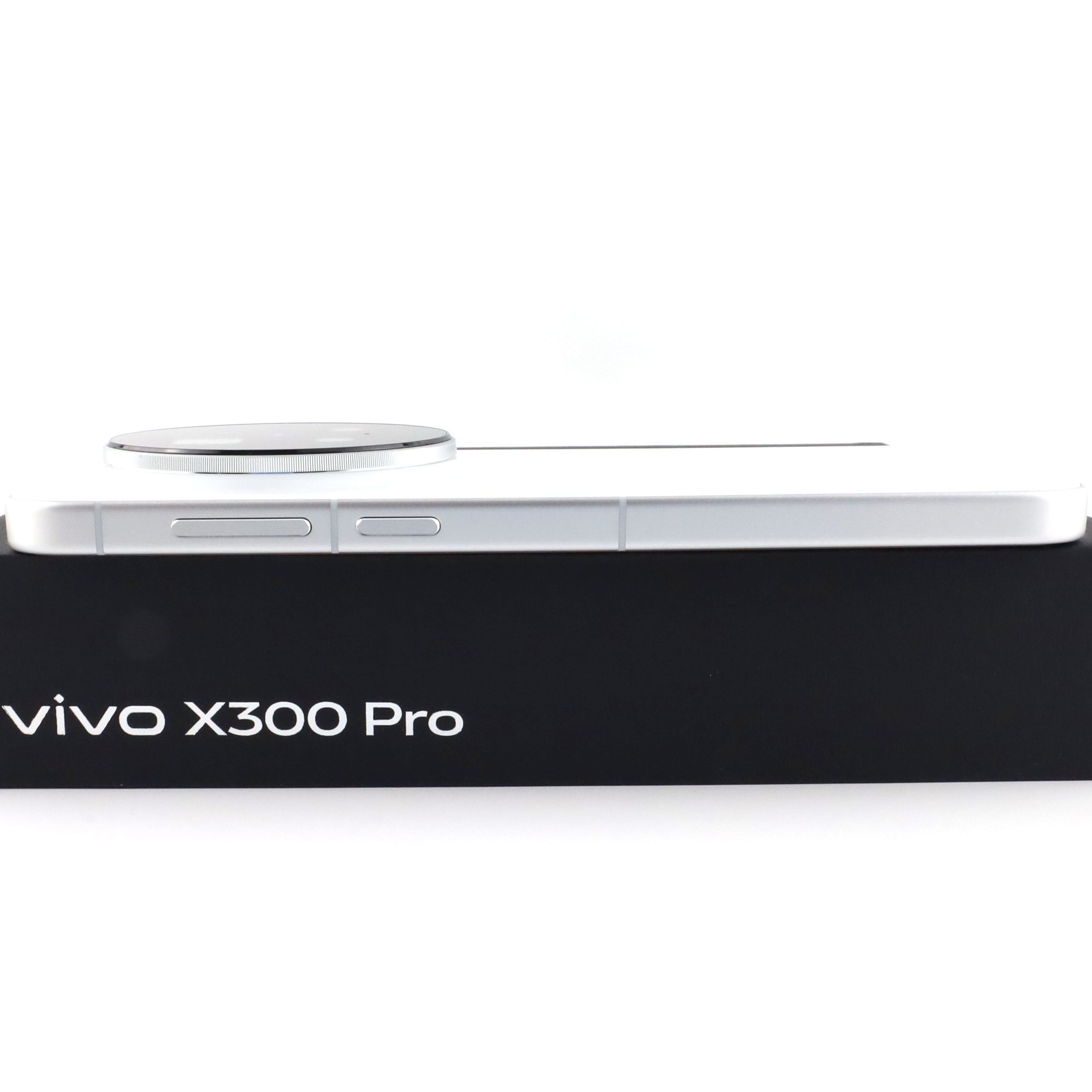 Aランク vivo X300 Pro 12/256GB White V2502A 中国版【90日保証