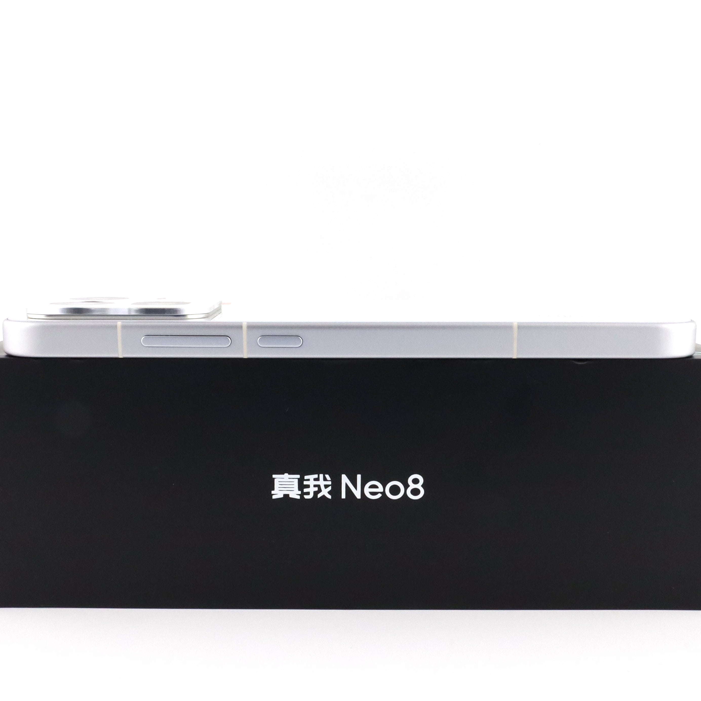 A-ランク realme Neo8 12/256GB White RMX8899 中国版【90日保証