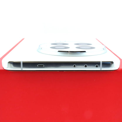 A-ランク OnePlus 13 24GB/1TB white PJZ110 中国版【90日保証】