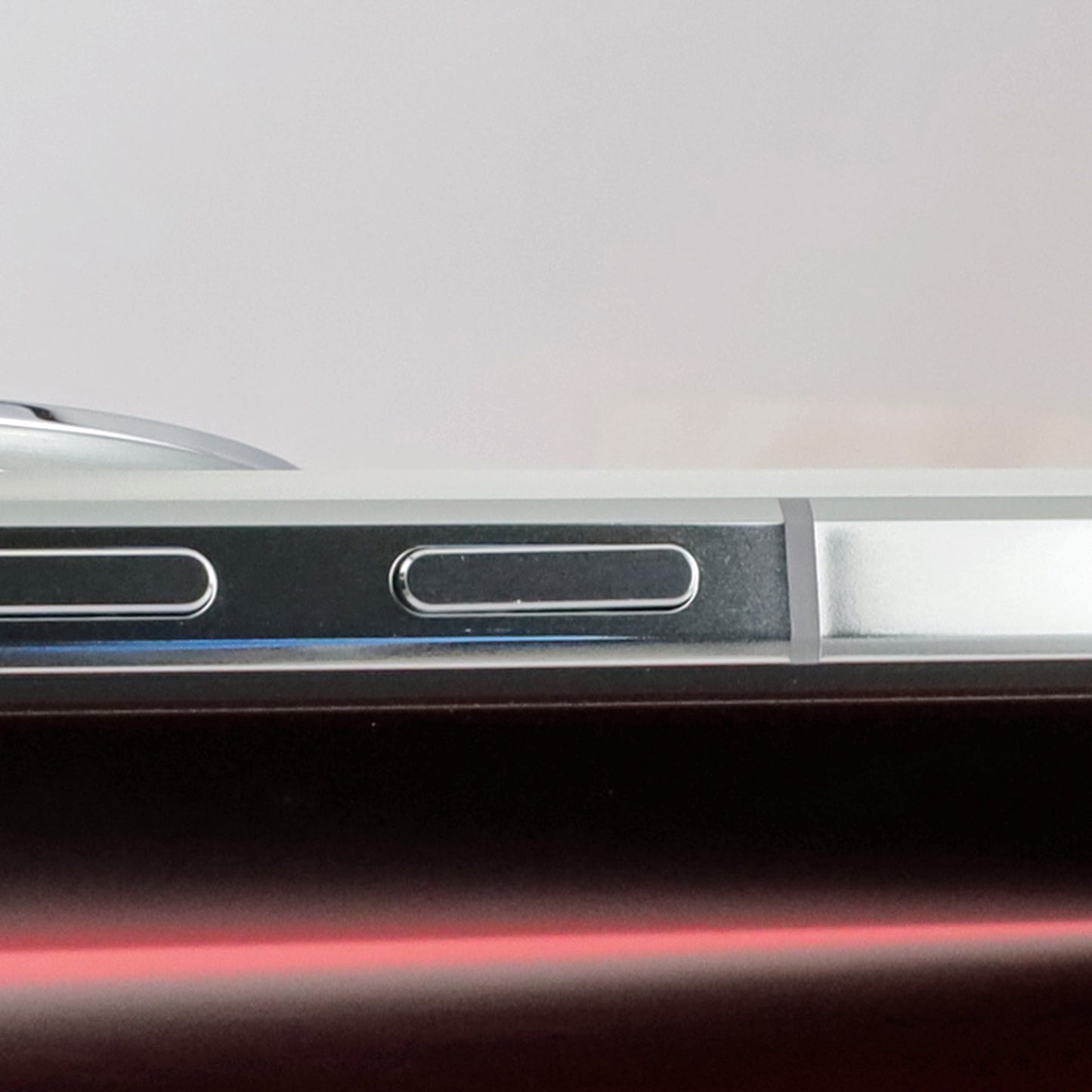 A-ランク OnePlus 13 24GB/1TB white PJZ110 中国版【90日保証】